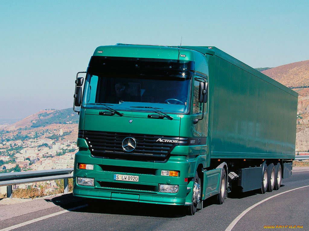 , mercedes, trucks